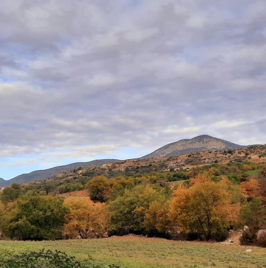 Corral De L'Esquirol Βίλα Basturs Εξωτερικό φωτογραφία